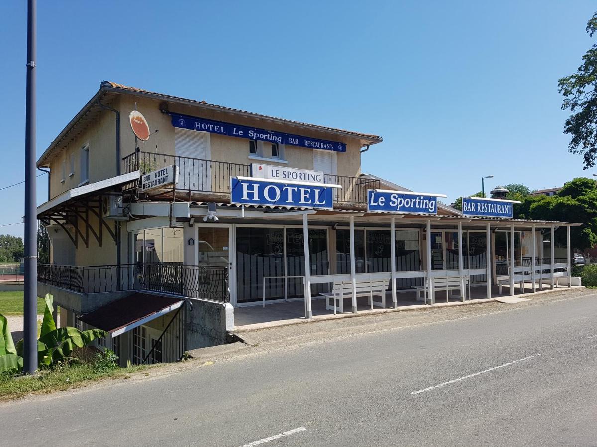 Hotel Le Sporting Beaumont-sur-Leze Exterior foto